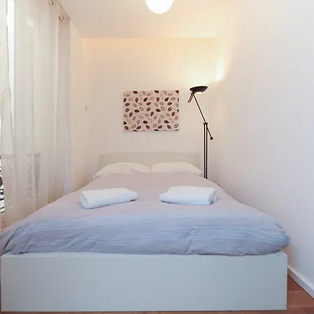 Апартаменты Balestre Five Stars House *